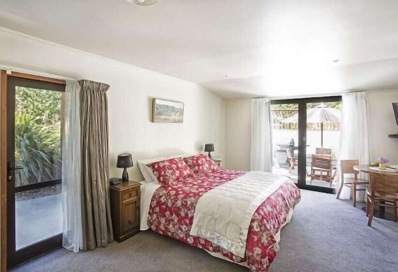 فندق Alpine View Lodge