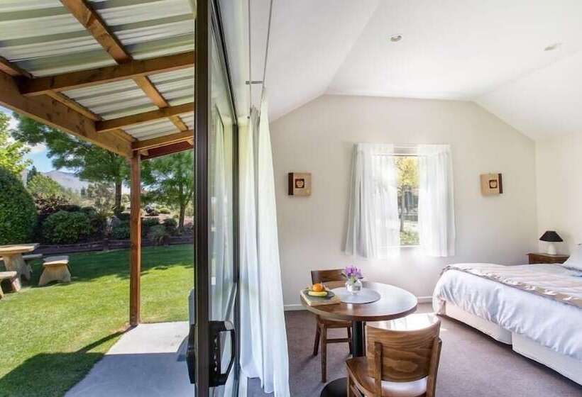 فندق Alpine View Lodge