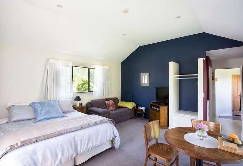 فندق Alpine View Lodge