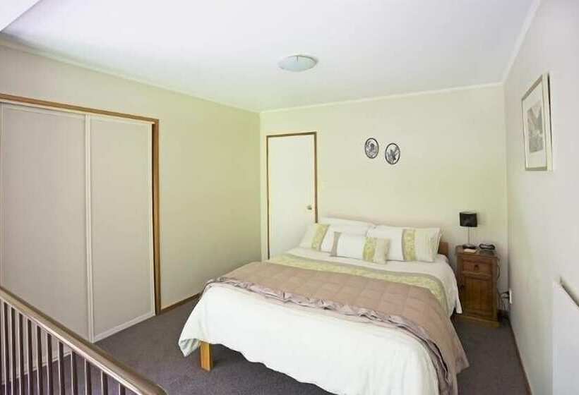 فندق Alpine View Lodge