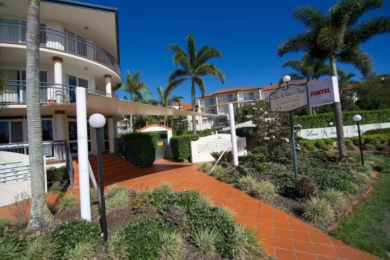 Hotelli Blue Water Bay Villas