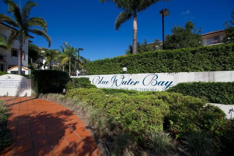Hotelli Blue Water Bay Villas