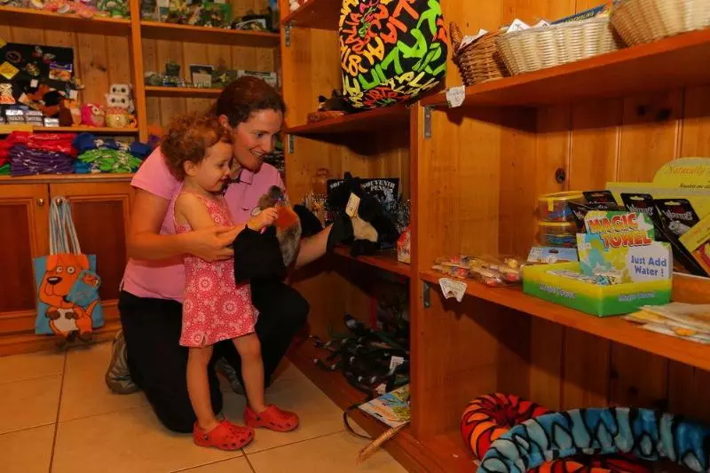 Отель Capricorn Caves