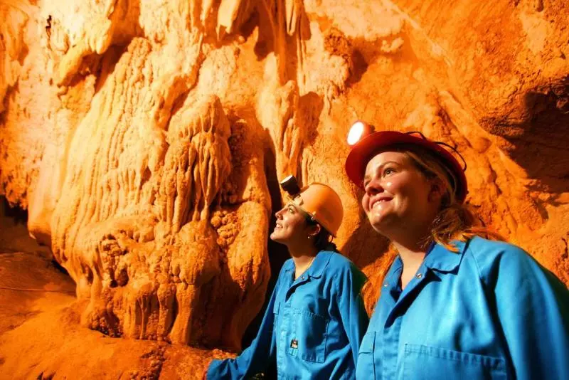 Отель Capricorn Caves