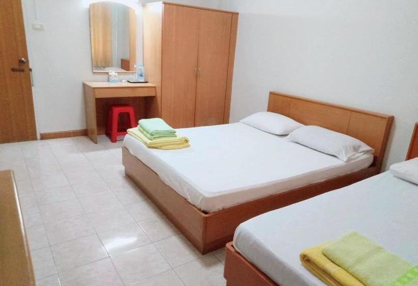 בית מלון כפרי Cathay Guesthouse Hat Yai