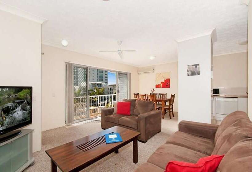 酒店 Champelli Palms Apartments