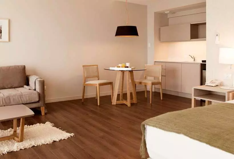 هتل Dazzler By Wyndham Polo