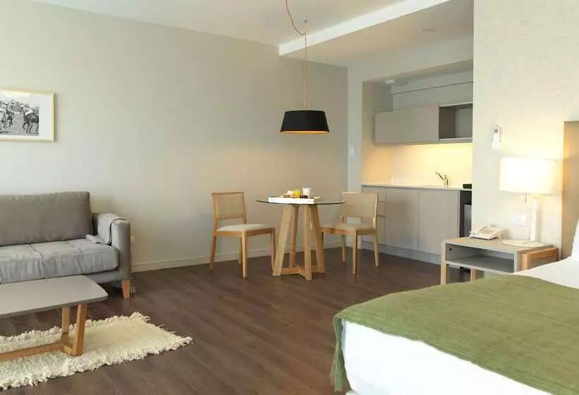 هتل Dazzler By Wyndham Polo