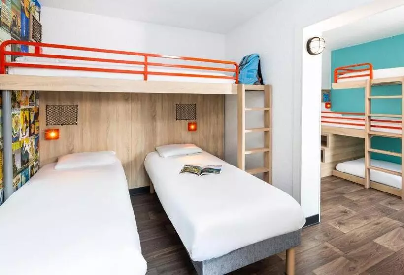 Отель F1 Marseille Provence