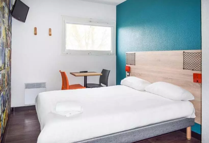 Отель F1 Marseille Provence