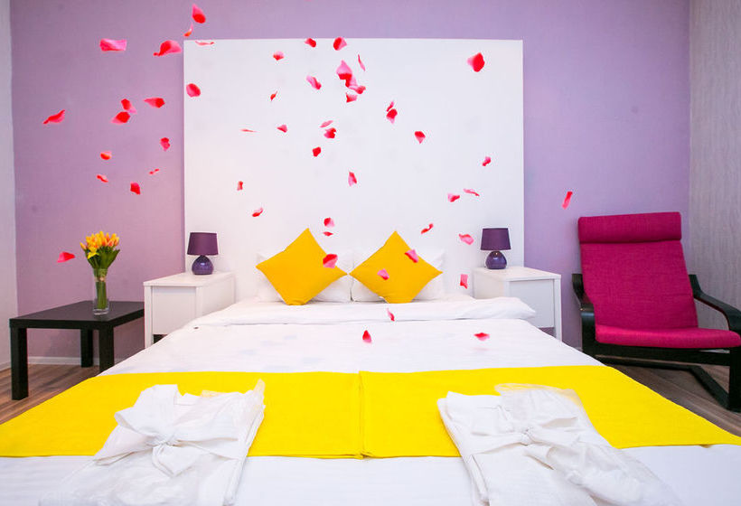 فندق Hostel Leto