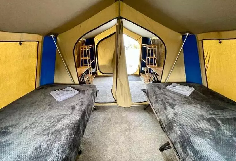 هتل Mycow Accommodation Mackay