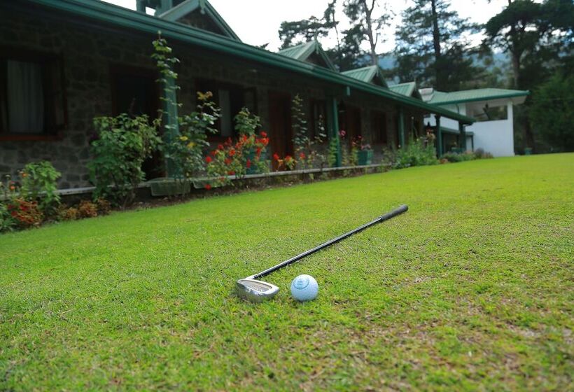 Отель Nuwara Eliya Golf Club