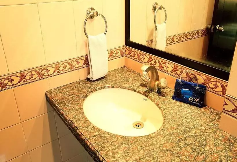 Hôtel Oyo Premium Elgin Road