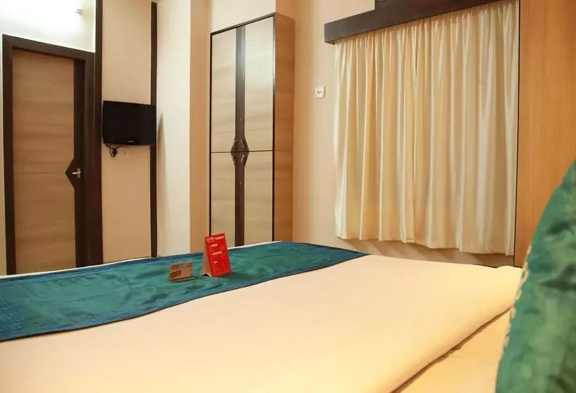 ホテル Oyo Rooms Newtown Near Dlf 1