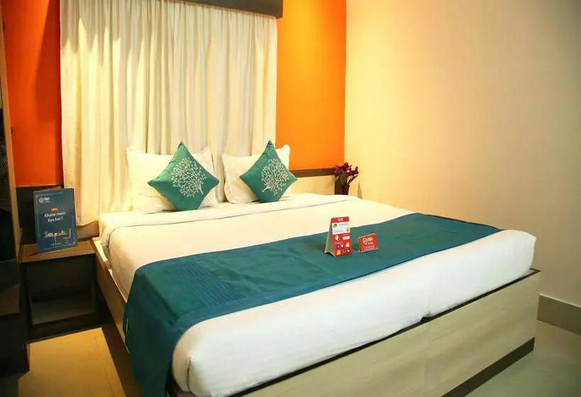 ホテル Oyo Rooms Newtown Near Dlf 1