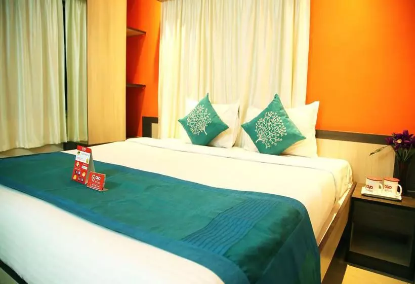 ホテル Oyo Rooms Newtown Near Dlf 1
