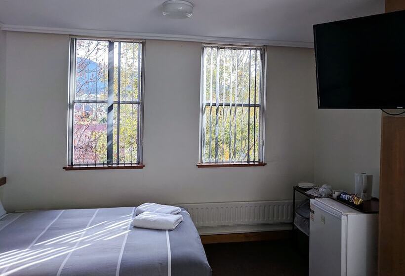 בית מלון כפרי Prince Of Wales