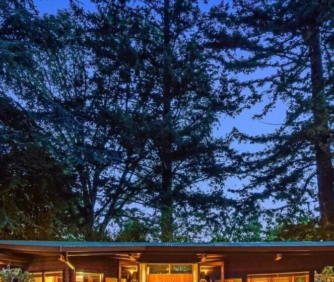 ホテル River Birches