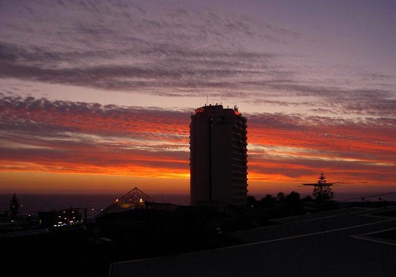 Отель Sunset Waters Villas