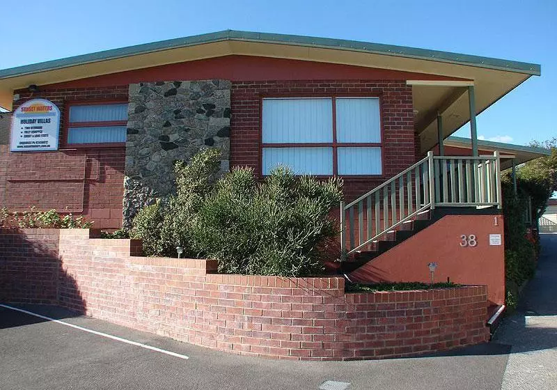 فندق Sunset Waters Villas