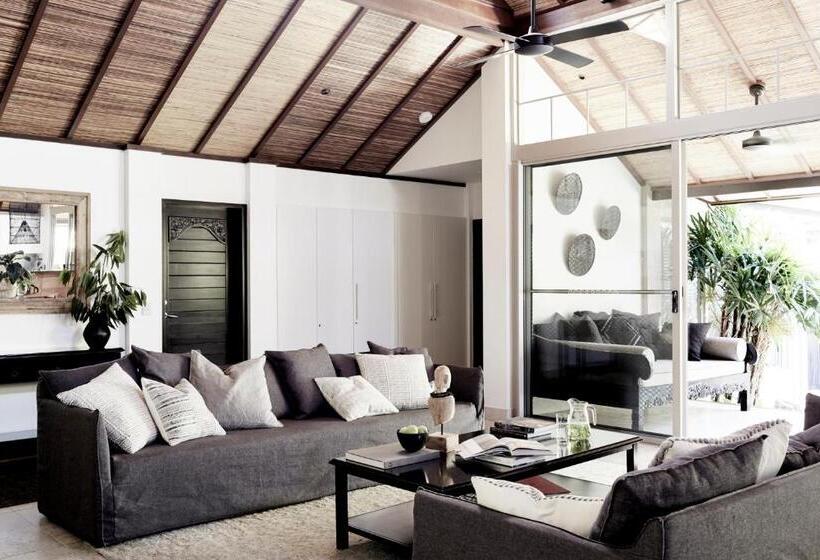 호텔 The Villas Of Byron