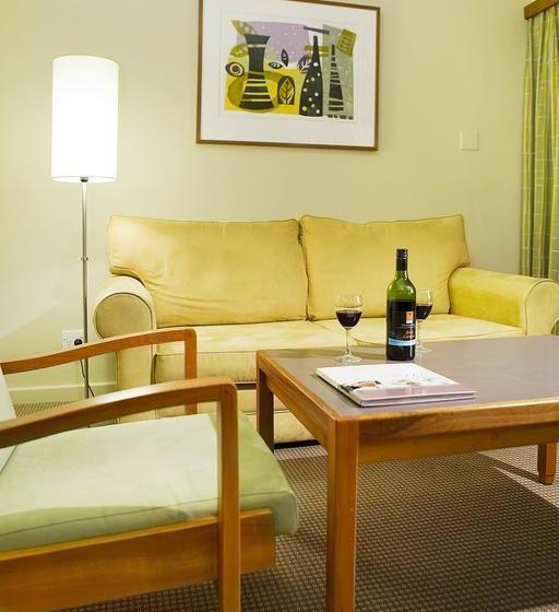 Hotel Anu  University House