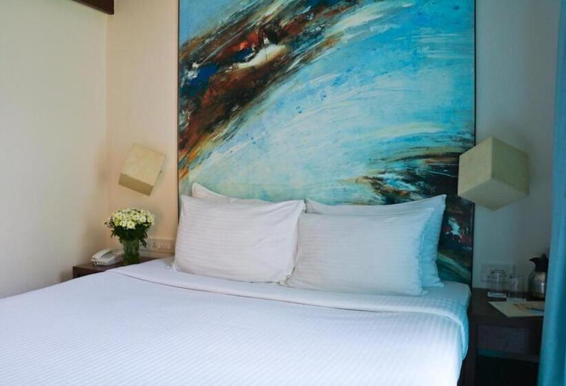 The Waterfront Shaw  Lavasa