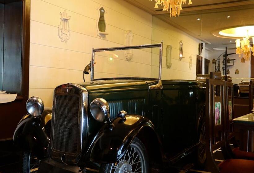 The Waterfront Shaw  Lavasa