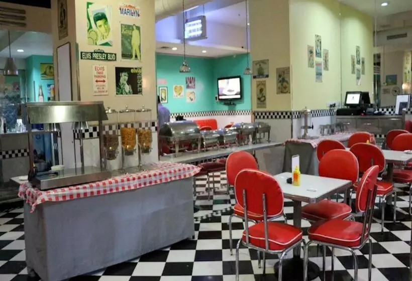 The Waterfront Shaw  Lavasa