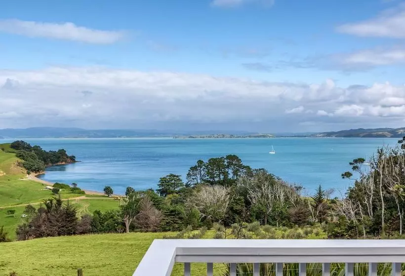 Woodside Bay Cottage