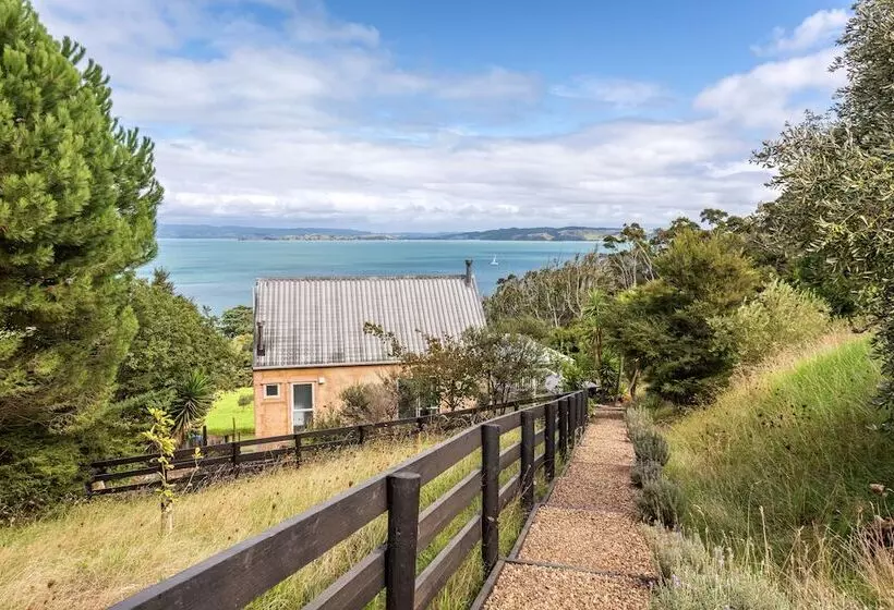 Woodside Bay Cottage