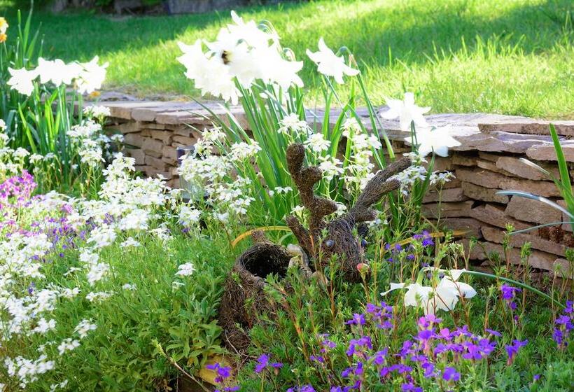 ベッドアンドブレックファースト Crockgarve B And B