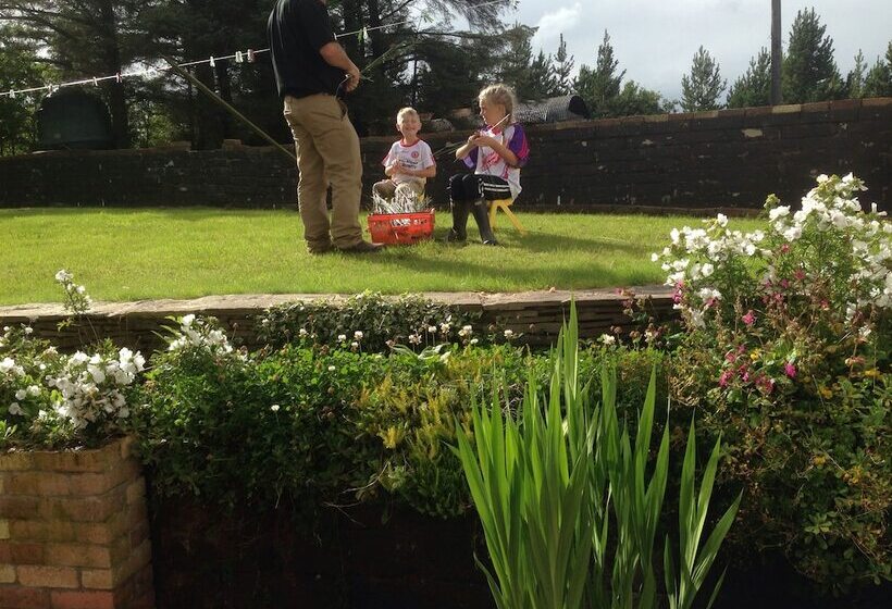 ベッドアンドブレックファースト Crockgarve B And B