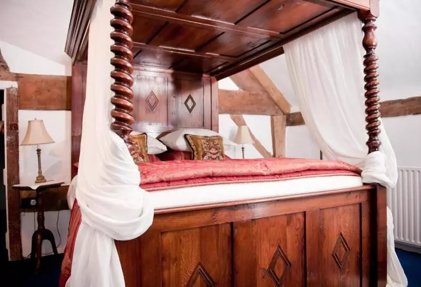 住宿加早餐 Walford Court