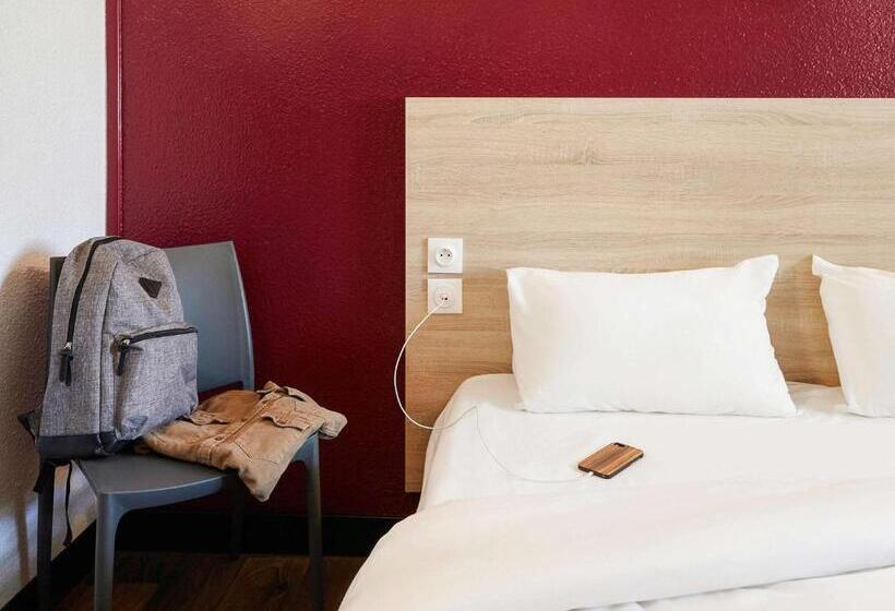 هتل F1 Paris Saint Ouen Marche Aux Puces