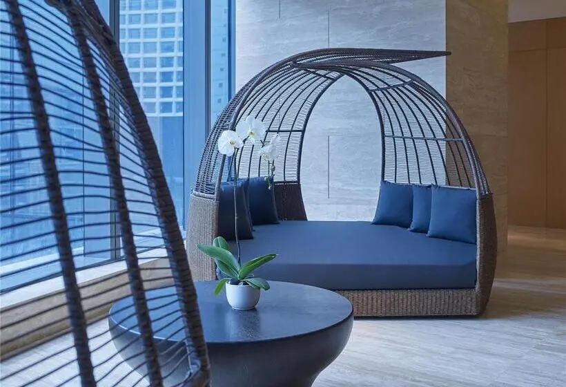هتل Hilton Haikou