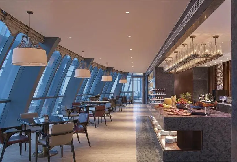 هتل Hilton Haikou