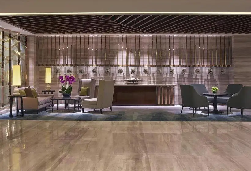 هتل Hilton Haikou