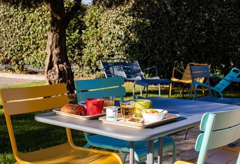 בית מלון כפרי Ibis Budget Carcassonne Aéroport A61