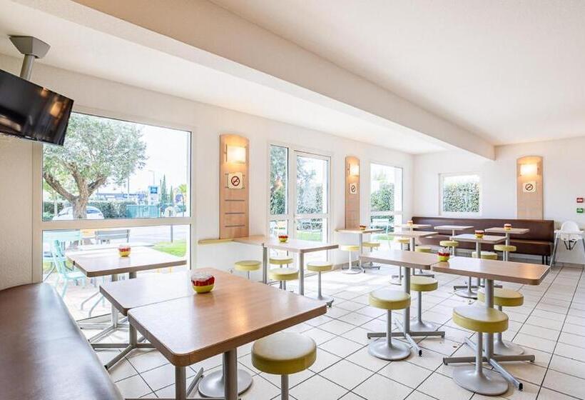 בית מלון כפרי Ibis Budget Carcassonne Aéroport A61