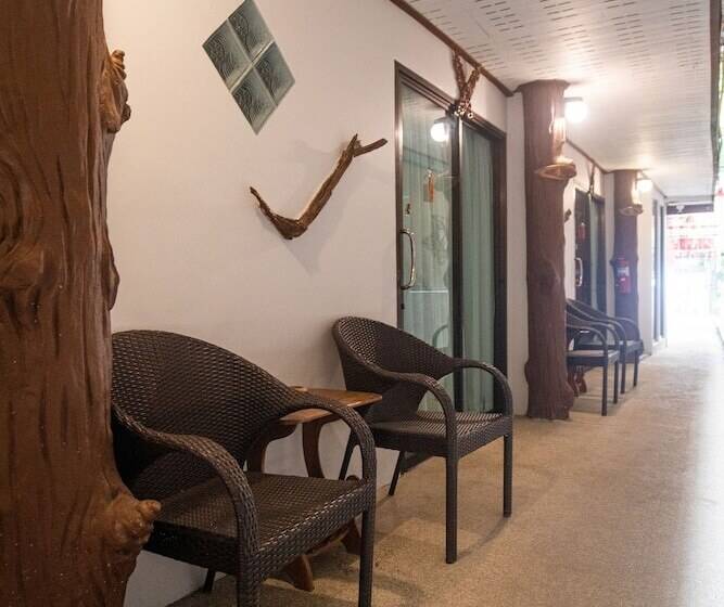 فندق Naiyang Discovery Beach Resort Sha