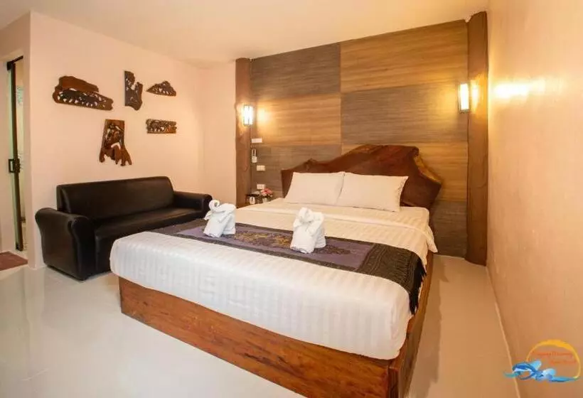 Szálloda Naiyang Discovery Beach Resort Sha