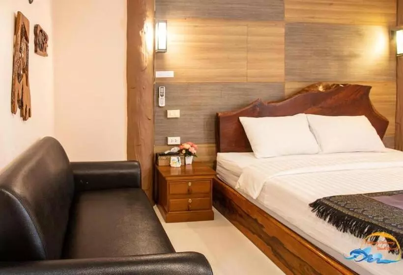 Szálloda Naiyang Discovery Beach Resort Sha