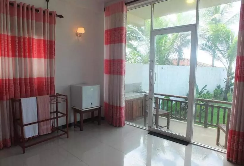 בית מלון כפרי Ocean Breeze Villa