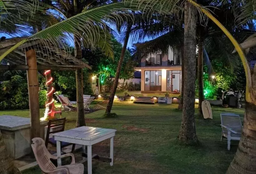 בית מלון כפרי Ocean Breeze Villa