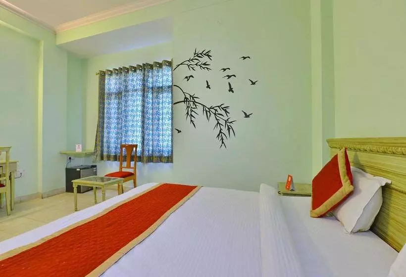 OYO 8051 Hotel Don Jon