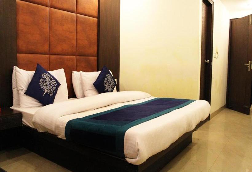 ホテル Itsy By Treebo Howard International