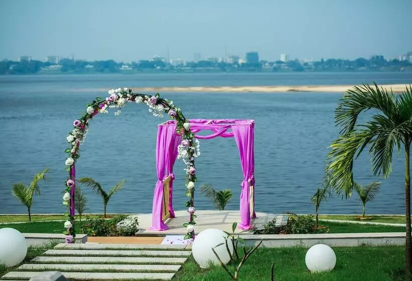 Radisson Blu M Bamou Palace Hotel, Brazzaville