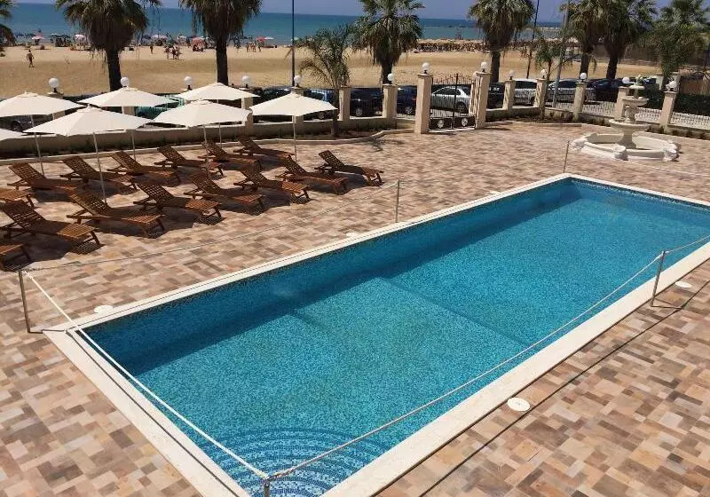 Hotel Riviera Palace